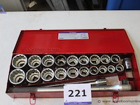 Dopsleutelset king tony 6224cr - afbeelding 1 van  2