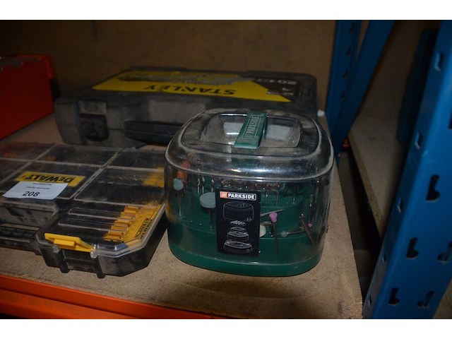 Dopsleutelset stanley in koffer, bit- en boorset dewalt, bit set dremel van parkside, spiekes in pvc doos (13) - afbeelding 2 van  12