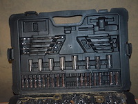 Dopsleutelset stanley in koffer, bit- en boorset dewalt, bit set dremel van parkside, spiekes in pvc doos (13) - afbeelding 6 van  12