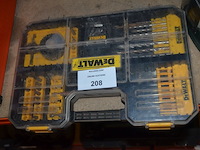 Dopsleutelset stanley in koffer, bit- en boorset dewalt, bit set dremel van parkside, spiekes in pvc doos (13) - afbeelding 8 van  12