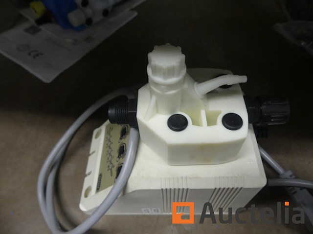 Doseerpompen voor zwembaden - afbeelding 12 van  13