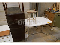 Dossierkast en meubels + diverse items - afbeelding 2 van  5