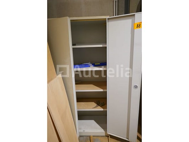 Dossierkast en meubels + diverse items - afbeelding 3 van  5