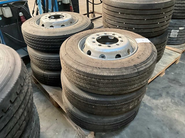 Double coin rt500 band met velg (6x) - afbeelding 2 van  8