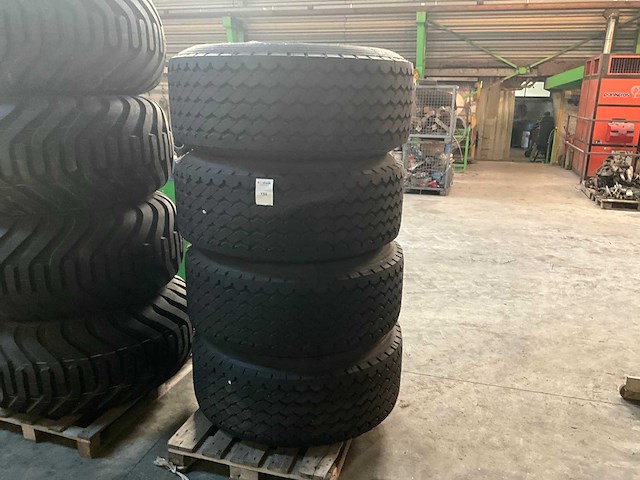 Doublestar dsr588 band met velg (4x) - afbeelding 1 van  9