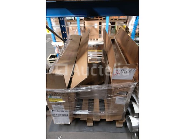 Douchebad en wastafel - afbeelding 1 van  7