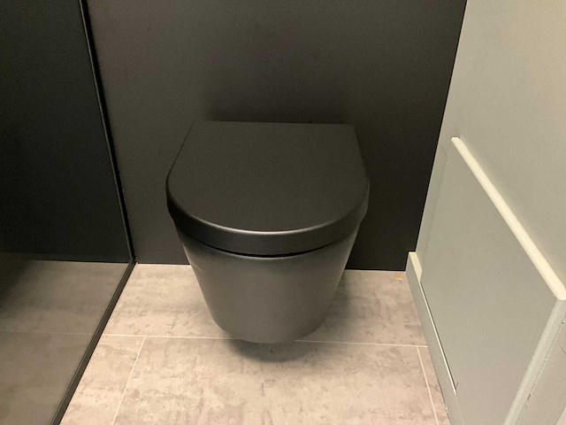 Douchecabine en hangtoilet coss fenix - afbeelding 19 van  32