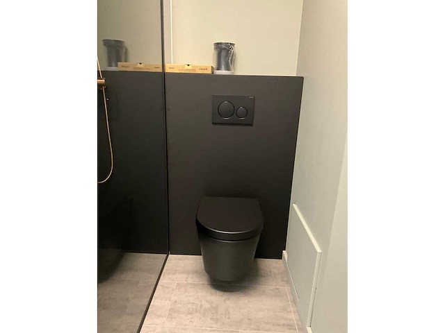 Douchecabine en hangtoilet coss fenix - afbeelding 25 van  32