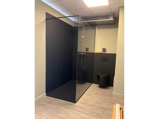 Douchecabine en hangtoilet coss fenix - afbeelding 26 van  32
