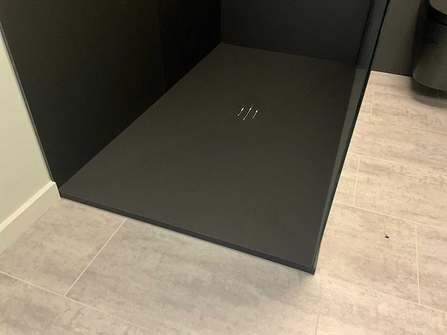 Douchecabine en hangtoilet coss fenix - afbeelding 28 van  32