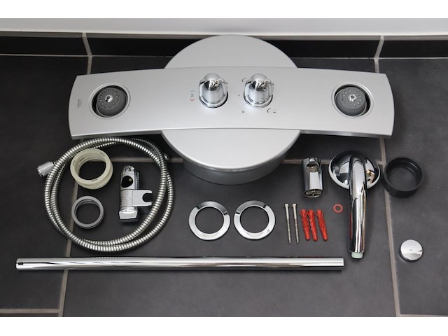 Douchepaneel grohe aquatower 1000 - afbeelding 1 van  4