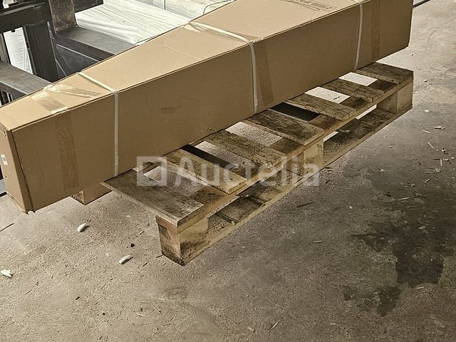 Douchepaneel in mat geborsteld rvs - verchroomde details - afbeelding 1 van  3