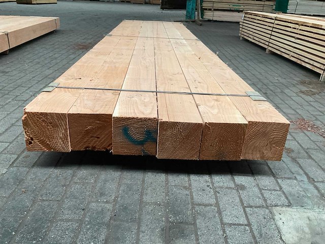 Douglas balken 200x200 mm (6x) - afbeelding 4 van  5