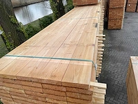 Douglas balken fijnbezaagd 4000x200x43mm (70x)