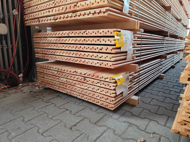 Douglas design- triple- deens profiel 5000x142x22mm (80x) - afbeelding 4 van  4