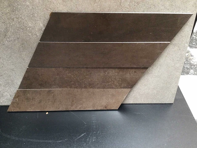 Douglas en jones metal corten mat vloertegel 29x34 cm 16,57 m² - afbeelding 3 van  6