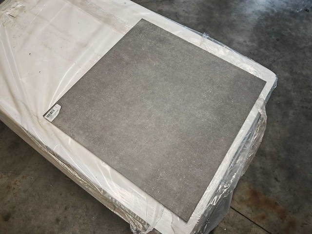 Douglas en jones sense gris mat vloertegel 60x60 cm 38,88 m² - afbeelding 2 van  4