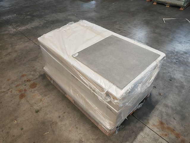 Douglas en jones sense gris mat vloertegel 60x60 cm 38,88 m² - afbeelding 3 van  4