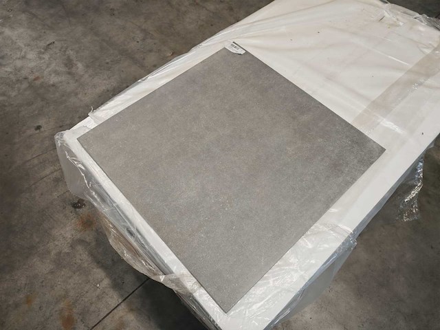 Douglas en jones sense gris mat vloertegel 60x60 cm 38,88 m² - afbeelding 3 van  6