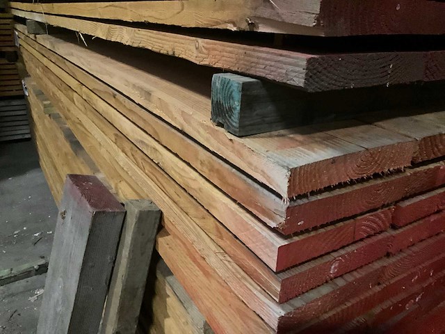 Douglas houtspanten 4 meter lengte (35x) - afbeelding 2 van  11