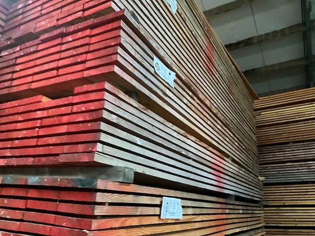 Douglas houtspanten 5 meter lengte (33x) - afbeelding 3 van  9