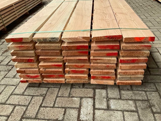 Douglas planken 33x200 mm (40x) - afbeelding 4 van  5