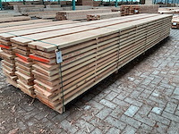 Douglas planken 33x300 mm (36x) - afbeelding 1 van  5