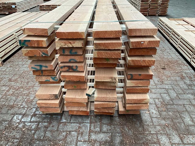Douglas planken 50x200 mm (48x) - afbeelding 2 van  4