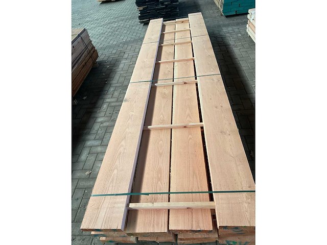 Douglas planken 50x260 mm (18x) - afbeelding 5 van  5