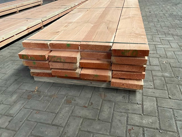 Douglas planken 50x260 mm (20x) - afbeelding 2 van  5