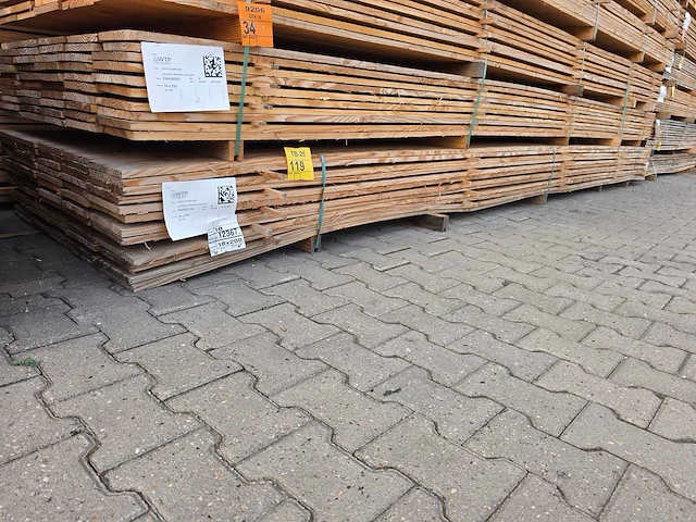 Douglas planken fijnbezaagd 5000x200x18mm (60x) - afbeelding 4 van  4