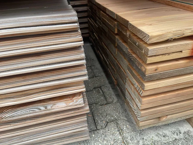 Douglas planken geschaafd 4000x138x24mm (104x) - afbeelding 3 van  3