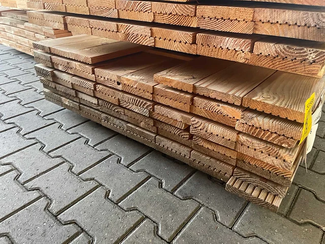 Douglas vlonderplanken 4000x140x25mm (70x) - afbeelding 3 van  3