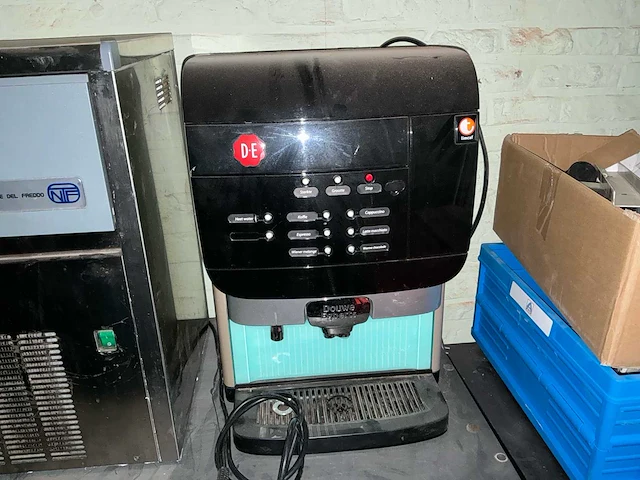 Douwe egberts koffiemachine - afbeelding 2 van  4