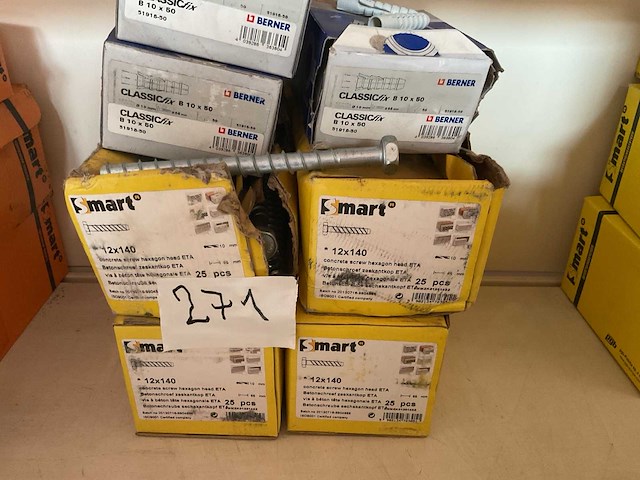 Dozen beton bouten en pluggen - afbeelding 2 van  4