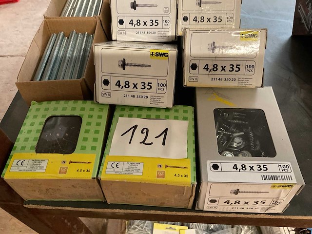 Dozen dakplaat schroeven en draadstangen - afbeelding 3 van  8