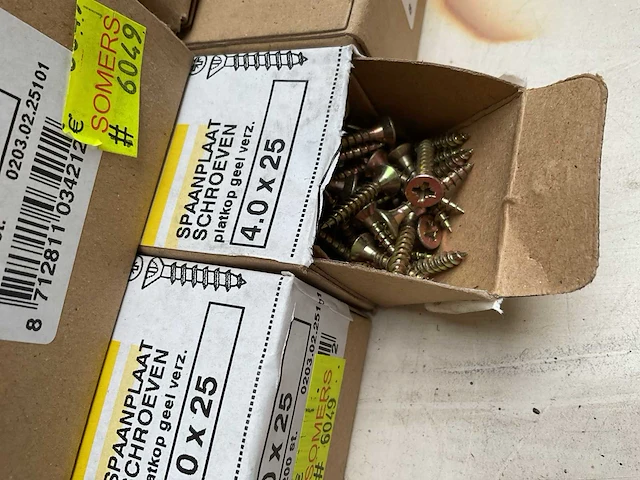 Dozen hout schroeven - afbeelding 4 van  6
