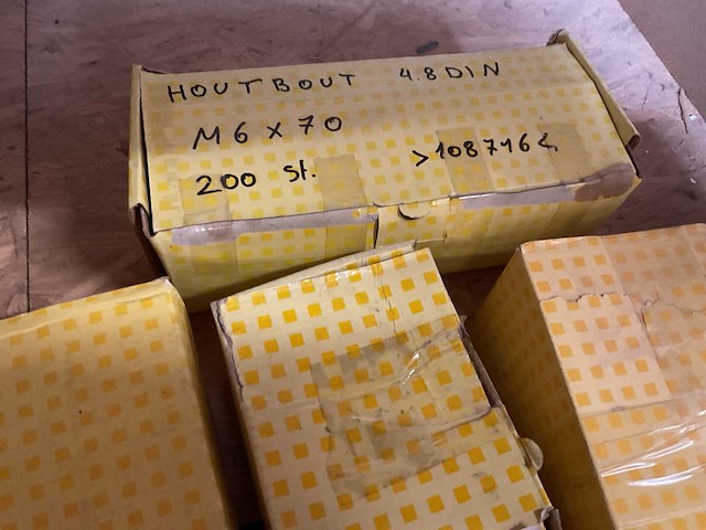 Dozen houtbouten en ringen - afbeelding 5 van  6