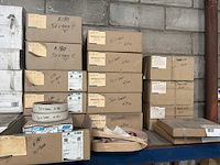 Dozen met schuurbanden (43x) - afbeelding 3 van  6