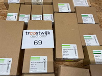 Dozen schroeven en houtschroeven - afbeelding 4 van  7