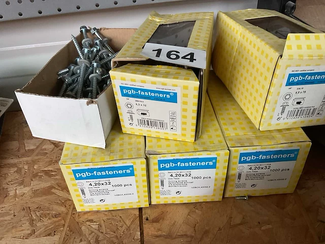 Dozen schroeven - afbeelding 3 van  7