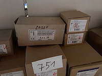 Dozen schroeven - afbeelding 4 van  5