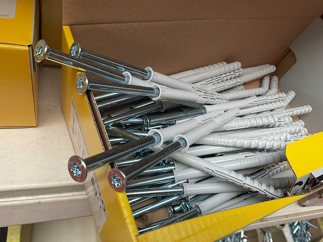 Dozen slag pluggen - afbeelding 6 van  7