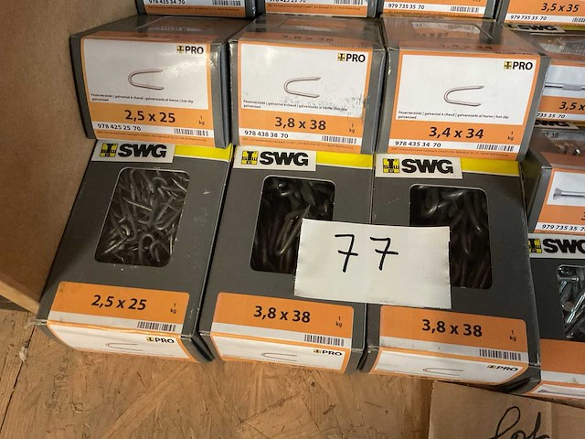 Dozen staalnagels en krammen - afbeelding 3 van  7