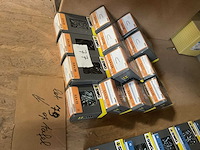 Dozen staalnagels en krammen - afbeelding 7 van  7