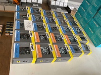 Dozen staalnagels en schroeven - afbeelding 7 van  7