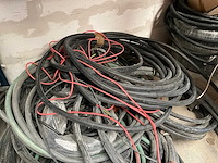 Draad, kabels & snoeren - afbeelding 4 van  13