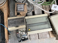 Draad, kabels & snoeren - afbeelding 9 van  13