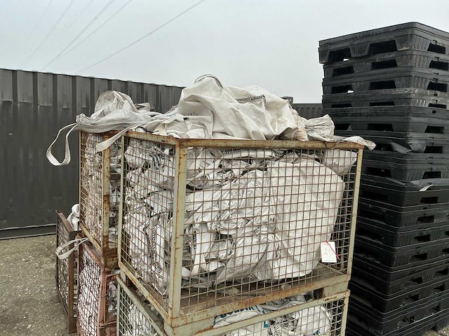 Draadcontainer met bigbags (5x) - afbeelding 2 van  5