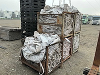 Draadcontainer met bigbags (5x) - afbeelding 5 van  5